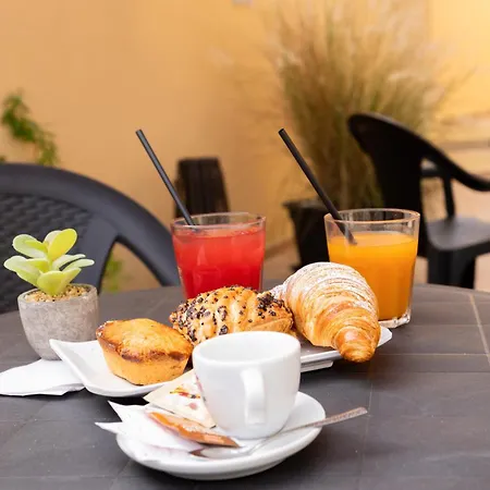 Affittacamere Dimora Costa Del Sole