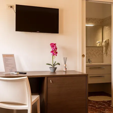 Dimora Costa Del Sole Affittacamere 3*