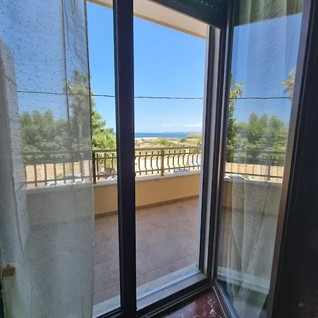 Dimora Costa Del Sole בית הארחה